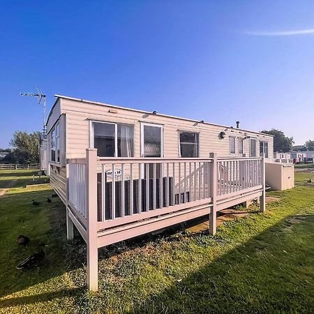 6 Berth Caravan For Hire By The Beach In Heacham, Norfolk Ref 21038C エクステリア 写真